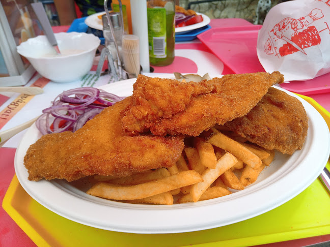 Katica Fagyizó és Büfé