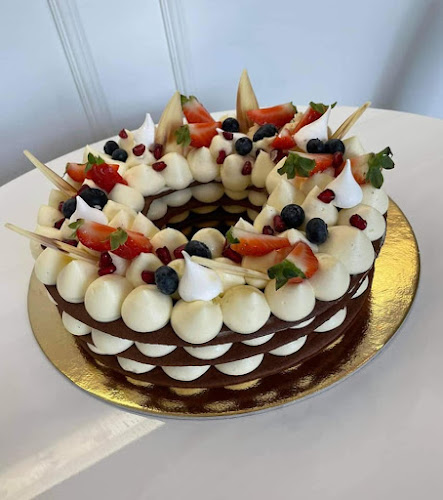 Macaron Kávézó és Cukrászda - Vendéglátás