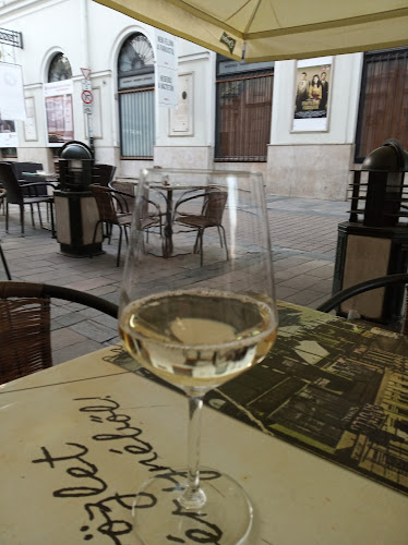 Miskolc, Déryné u. 2, 3525