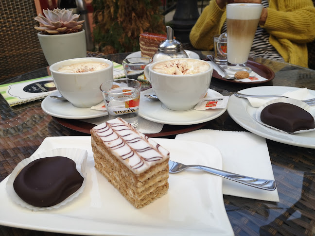 Zwinger Kávéház - Vendéglátás