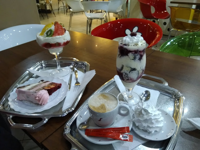 Comentarii opinii despre Harangvirág cukrászda