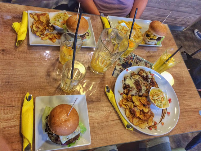 Johnny's Bistro Buda