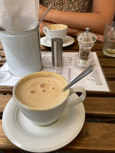 Kedves Cukrászda és Reggeliző - Vendéglátás