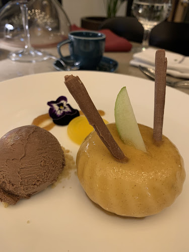 Aranybástya - Vendéglátás