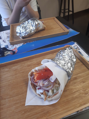 Comentarii opinii despre Gyros Taverna