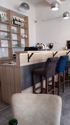 Random Bistro Marcali - Vendéglátás