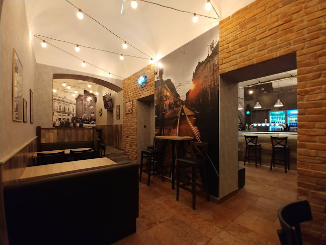 Comentarii opinii despre Villanyrendőr Sörbár