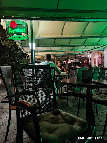 Opinii despre Ice Corner Cafe în Vonyarcvashegy - Vendéglátás