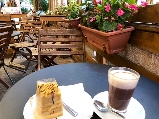 Sommer Cukrászda - Vendéglátás