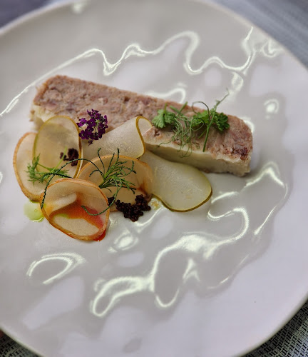 Comentarii opinii despre Kakukk Étterem és Panzió