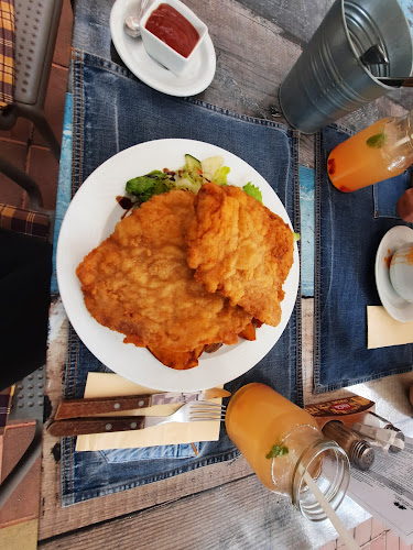 Komédiás Étterem - Győr