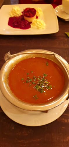 Anonymus Bar&More - Vendéglátás