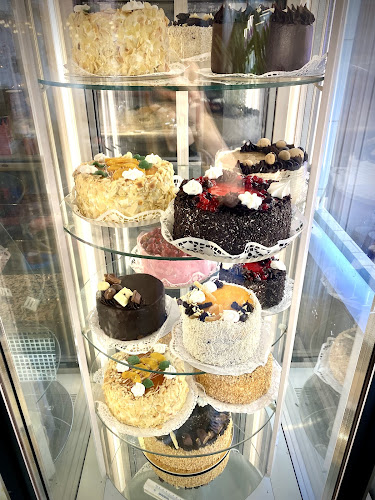 L'Amuse Cukrászda&Kávézó