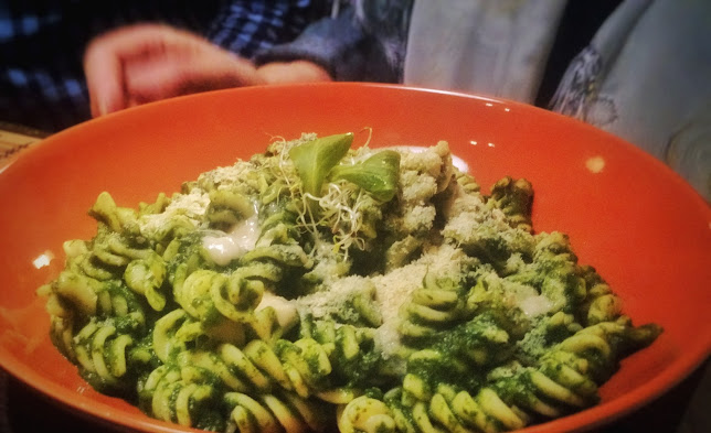 Opinii despre Kozmosz Vegán Étterem în Budapest - Vendéglátás