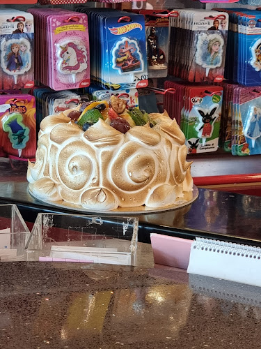 Opinii despre Horváth Cukrászda în Budapest - Vendéglátás