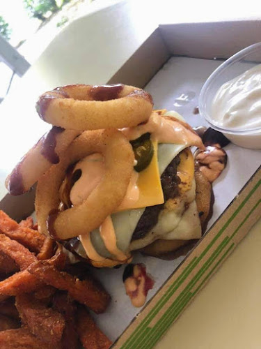 Comentarii opinii despre Burger Sziget Csepel