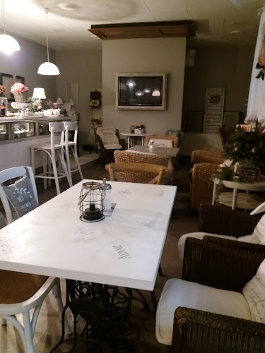 Királyi Cukrászda - Vendéglátás