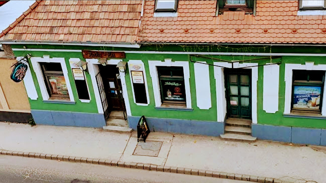 Zaki-Zug Söröző - Esztergom