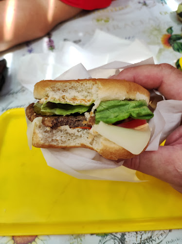 Comentarii opinii despre Hoppá ! lángos- büfé