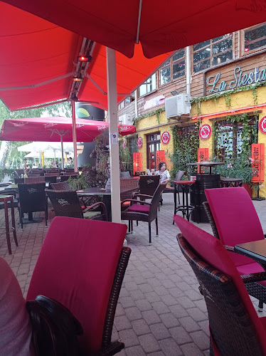 La Siesta Cocktail Bar