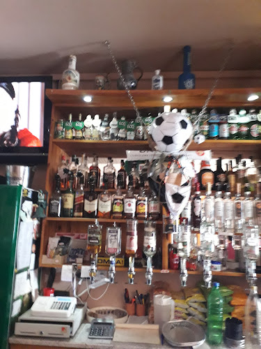 Veriga Söröző - Vendéglátás