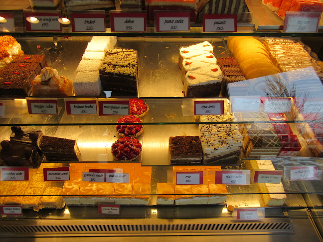 Vági Józsi Cukrászda - Göd