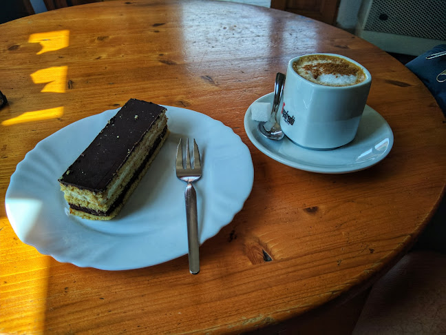 Heim Pékség - Vendéglátás