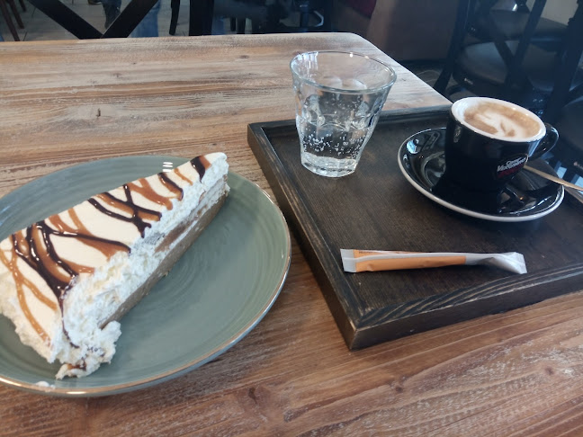 Aperitivo Caffé Bar