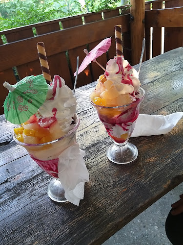 Fehérvári Fagyizó