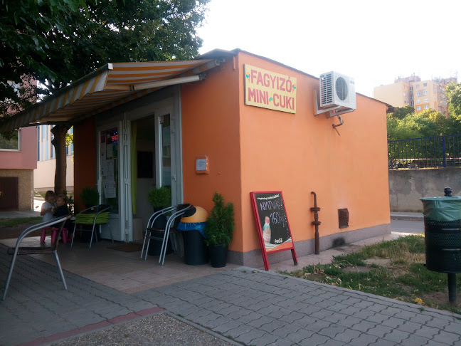 Mini Cuki - Vendéglátás