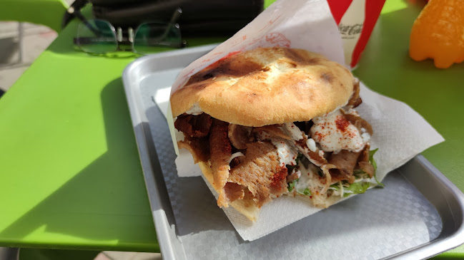 Opinii despre Montana kebab în Orosháza - Vendéglátás