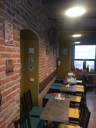 Pécs, Ferencesek utcája 5, 7621