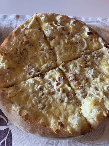 Kalácsos pékség ,Sercli és Paradicsom