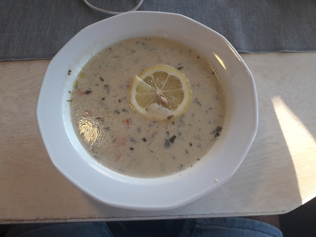 Comentarii opinii despre Gomba Étterem és Pizzéria