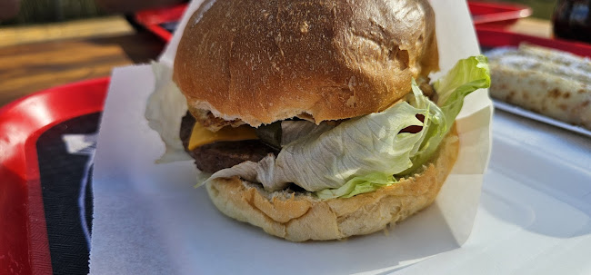 S2 Tó Büfé - Pétfürdő