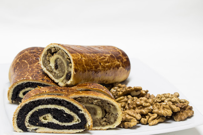 Opinii despre Talmácsi Cukrászat în Kunszentmárton - Vendéglátás