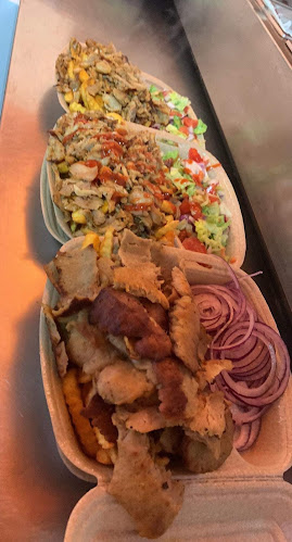 Opinii despre Pajti Grill Büfé în Bicske - Vendéglátás