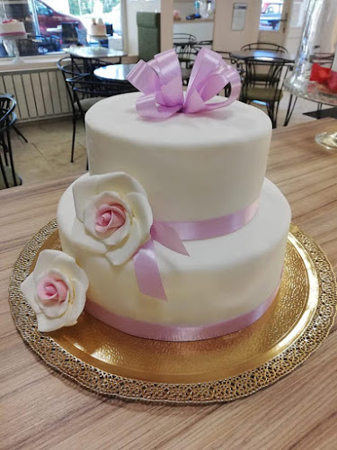 Ildikó Cukrászda - Vendéglátás