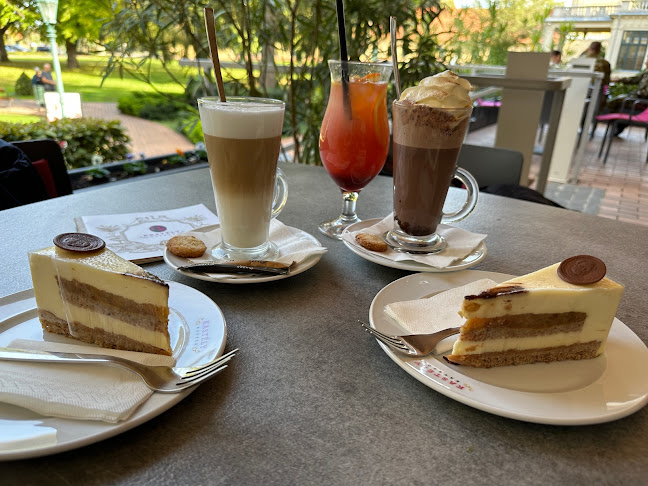 Kastély Kávézó - Vendéglátás