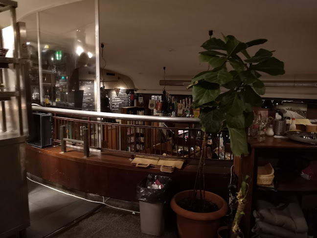 Budapest, Bartók Béla út 62-64, 1114