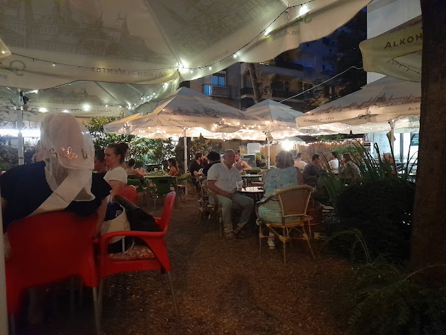 Figaró kert kávézó - Vendéglátás