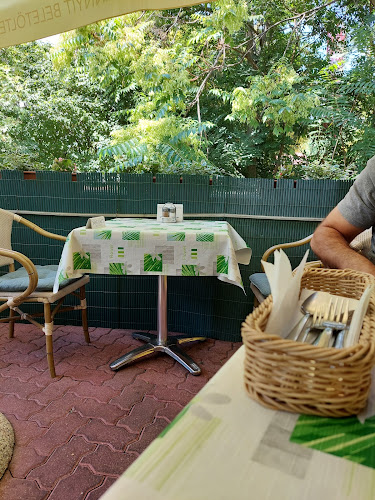 Négy Muskétás Étterem