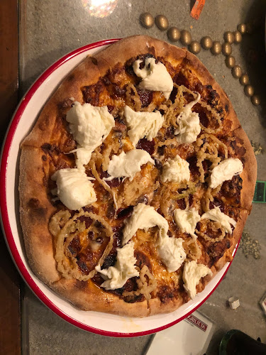 Opinii despre ONYX Street Food House în Kistelek - Vendéglátás