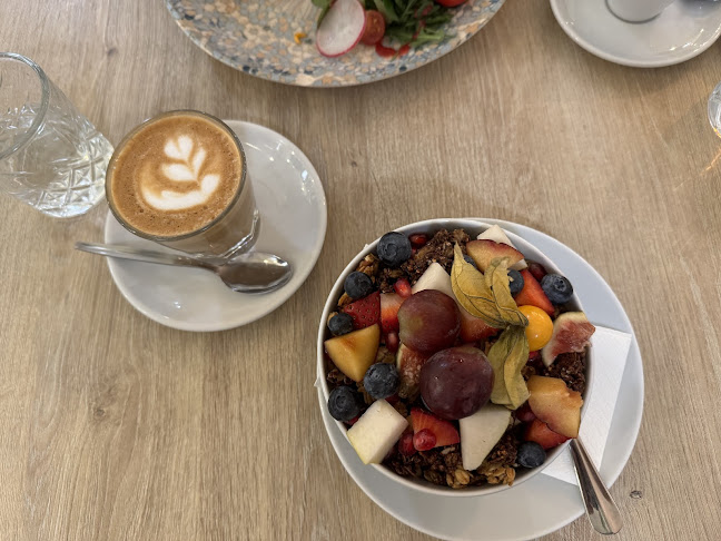 Opinii despre Cafe Brunch Budapest - Opera în Budapest - Vendéglátás