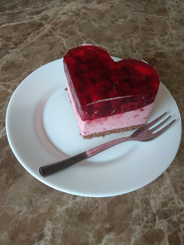 Tácsik Pékség-Cukrászda - Vendéglátás