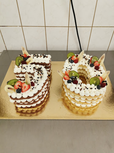 Temesvári & Kádár cukrászat, pékség, fagylaltozó