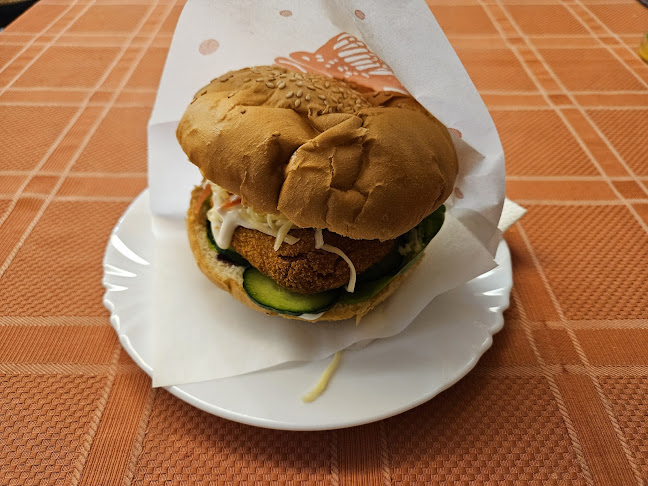 Opinii despre Elizabeth Presszó în Hajdúszoboszló - Vendéglátás