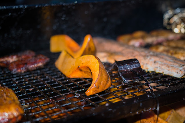 Opinii despre Trafik Burger în Zsámbék - Vendéglátás