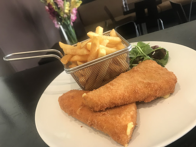 Opinii despre GRAPPA Restaurant Cafe&Pub în Budapest - Vendéglátás