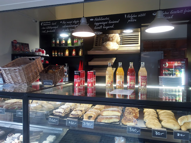 Comentarii opinii despre La Donna Koktélbár